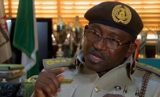 Immigration arrests top officers over ‘Job racketeering’