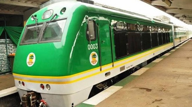Amaechi: Abuja-Kaduna rail line generating N1m daily