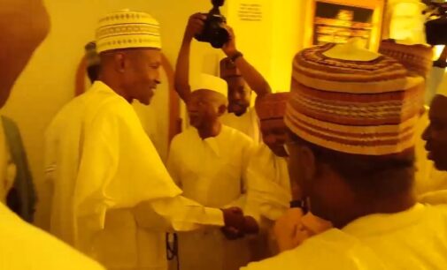 VIDEO: Sambo observes Jumat prayer with Buhari