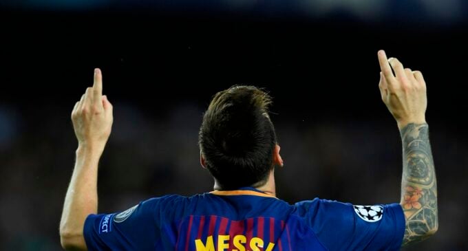 Messi finally scores against Buffon
