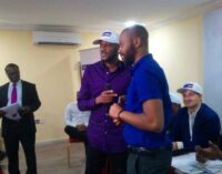 2baba, Olamide present cheques to Western Lotto winners