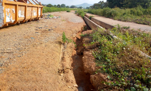 FG budgeted billions of naira for these FCT roads yet residents still experiencing hardship