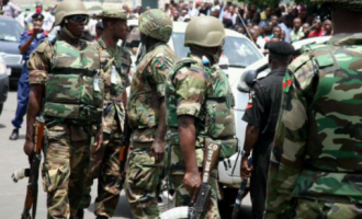 Crocodile Smile: Army arrests 399 suspects in Lagos, Ogun