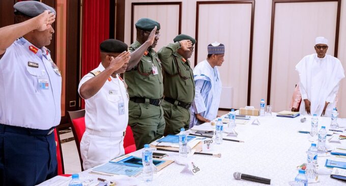 Buhari meets with service chiefs over killing of soldiers