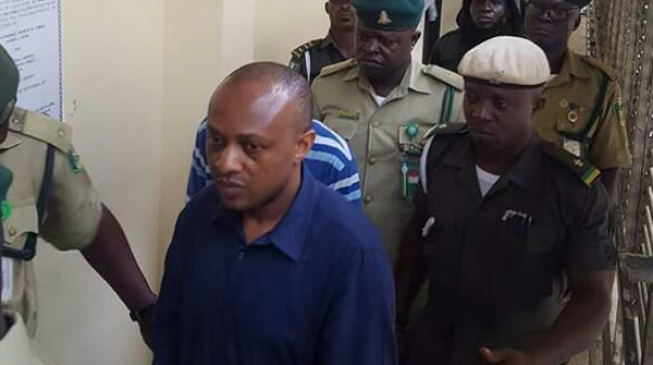 Absence of prosecution witness stalls Evans’ trial