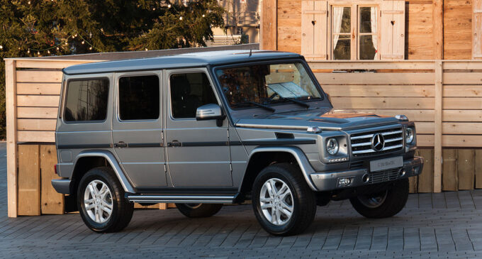 EXTRA: Nigerian buys G-Wagon for South African ‘whose wife he impregnated’