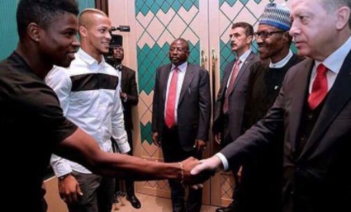 Super Eagles stars meet Buhari, Erdogan in Turkey