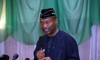 35 states get N28bn loan to pay salaries — minus Lagos
