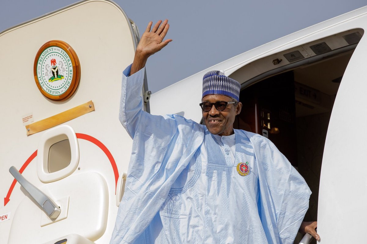 [PHOTOS] Buhari Departs To Abidjan For EU-AU summit As Tinubu Is On Board With PMB
