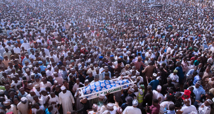 PHOTOS: Massive turn-out as Goje buries wife
