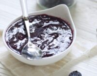 Quick Recipes: How to make roasted blueberry cinnamon puree and cozy pasta parmesan soup