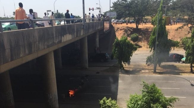 VIDEO: ‘Attack on driver’ sparks riot in Abuja