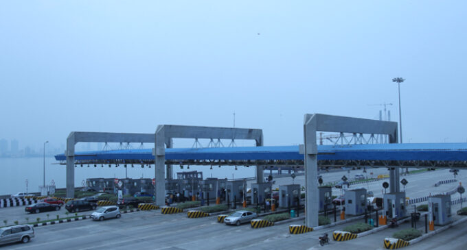 Fashola: We’ve concluded plans to reintroduce toll gates nationwide