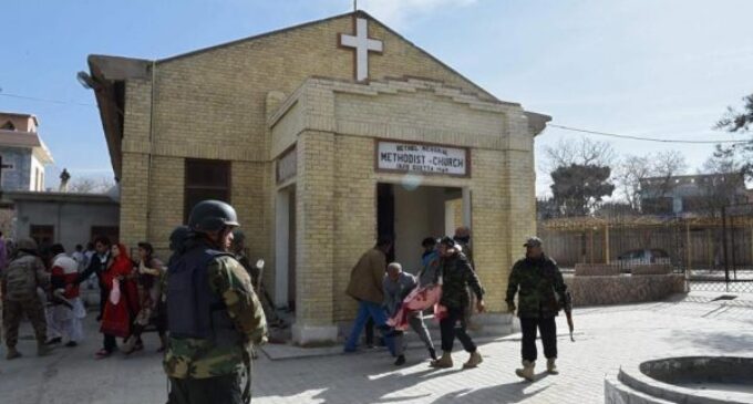 Eight killed in suicide bombing at Pakistan church