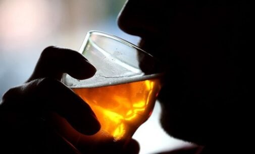 Heavy drinkers are at higher risk of dementia, study shows