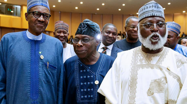 VIDEO: ‘Kilode now?’ — Abdulsalami speaks Yoruba in banter with Buhari, Obasanjo