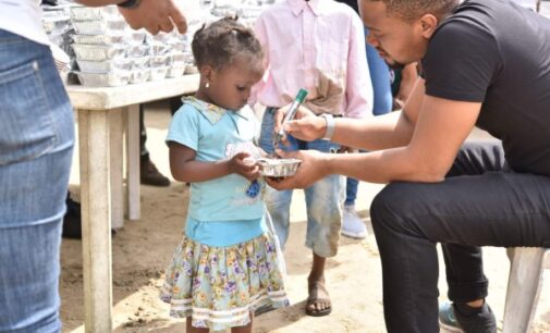 PHOTOS: Heart2feed takes charity food drive to Ajegunle