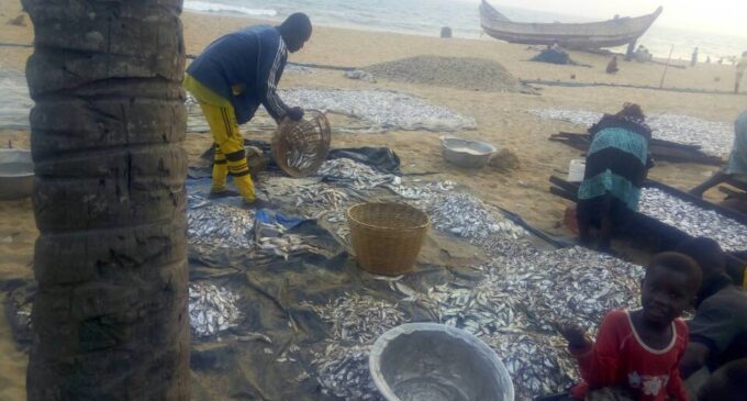 How oil spills ‘lubricate’ migration from Nigeria