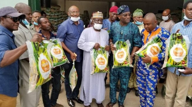 Some people demarketing our state for selfish reasons, says Amosun on rumour of fake rice