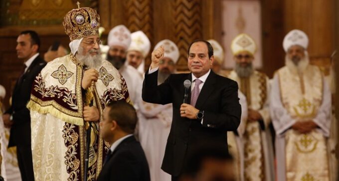 Egypt’s Muslim president attends Christmas mass