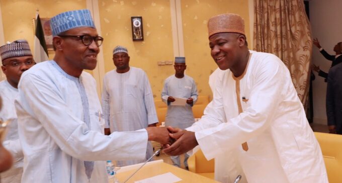 PDP lawmakers absent as Buhari hosts national assembly leaders
