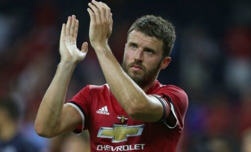 Michael Carrick to retire from football