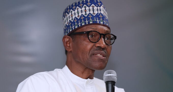 Buhari asks Nigerians to stop ‘glorifying thieves’