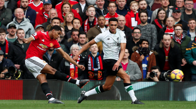 Rashford brace helps United down Liverpool