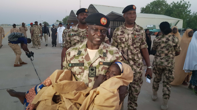 VIDEO: Army hands over 104 Dapchi schoolgirls to FG