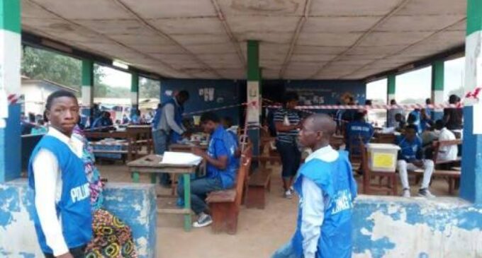 APC takes early lead in Sierra Leone’s presidential poll