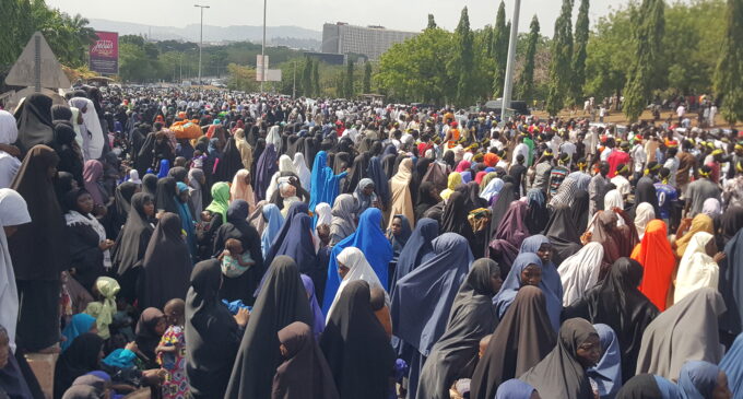 Security beefed up around national assembly as Shi’ites troop to the streets of Abuja