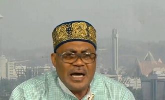 VIDEO: ‘You are not our candidate’ — south-south APC chairmen reject Oshiomhole as Oyegun’s successor