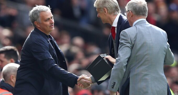 Manchester United hand farewell defeat to Wenger at Old Trafford