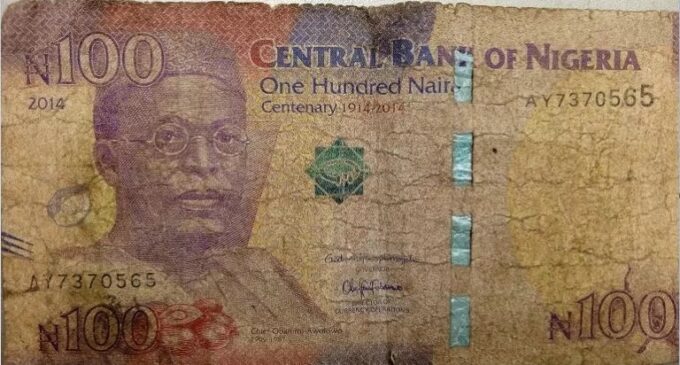Muslim group demands withdrawal of N100 notes printed under Jonathan