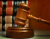 EXTRA: Indian lawyer slaps judge over unfavourable judgement