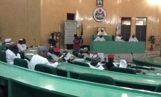 Kano assembly removes principal officers — despite police siege