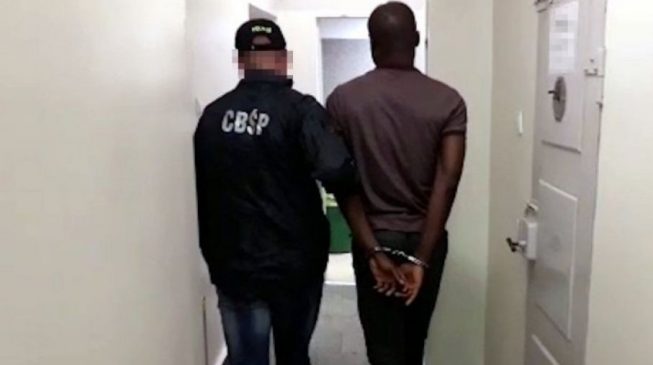 US arrests 30 Nigerians in crackdown on email scammers