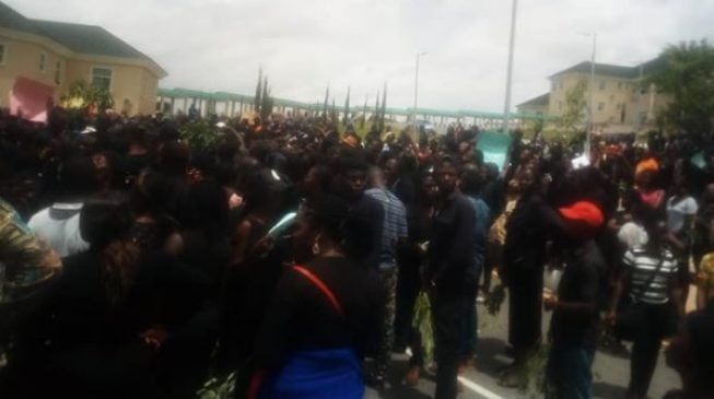 Protesters troop to Plateau govt house over killings