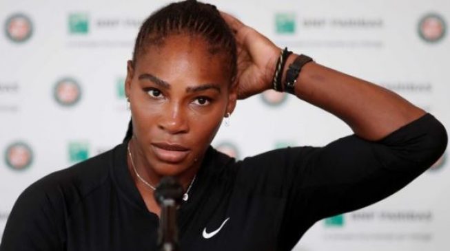 Serena Williams withdraws from French Open before showdown with Sharapova