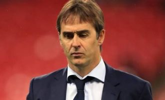 Spain sack coach on eve of World Cup