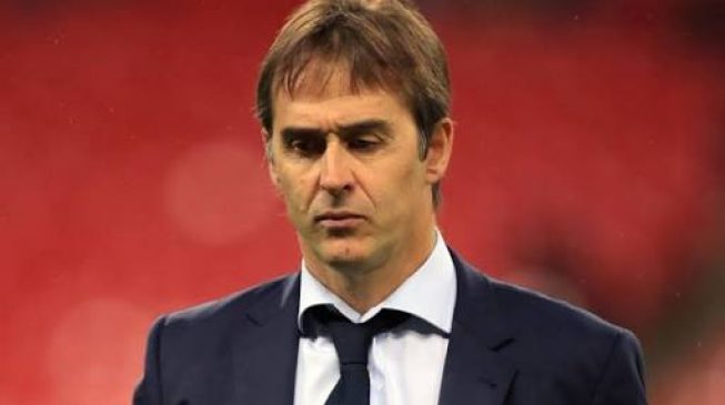 Spain sack coach on eve of World Cup