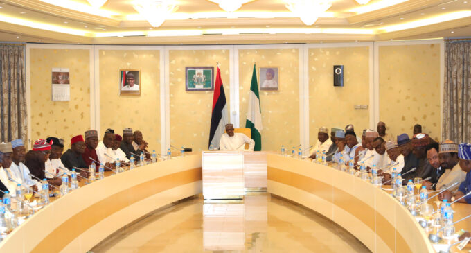 Buhari invites APC senators to Aso Rock