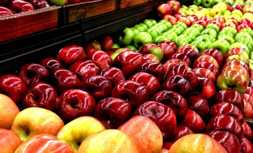 VIDEO: Apples, grapes — nine fruits and vegetables that contain the most pesticides