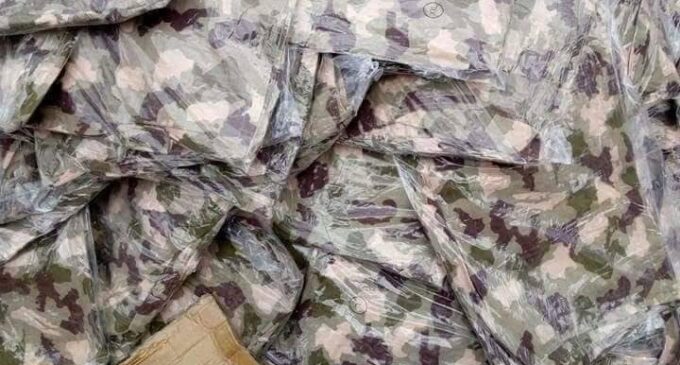 Customs: We seized military camouflage that could serve four battalions of soldiers