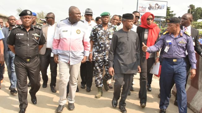 PHOTOS: Osinbajo, Ambode meet maritime stakeholders in Apapa