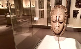 Flesh trader and the Idia spirit
