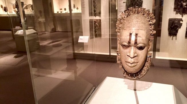 Flesh trader and the Idia spirit