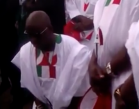 VIDEO: ‘I must not be put to shame’ – Fayose goes on his knees in prayer