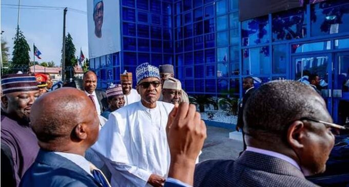 PHOTOS: Buhari inspects campaign office ahead of London trip