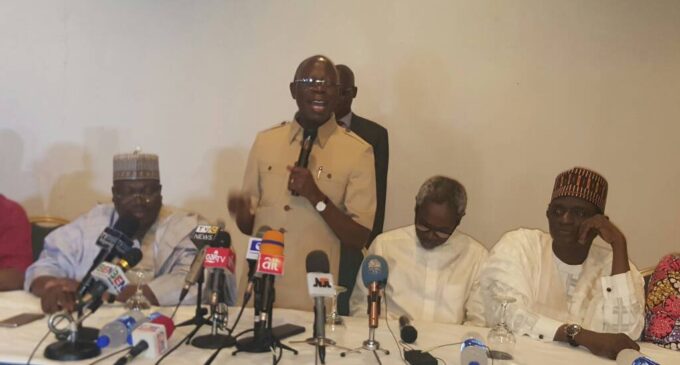 Make sure national assembly reconvenes, Oshiomhole tells APC lawmakers